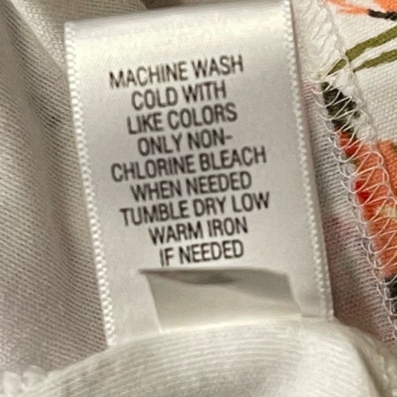 Floral Print Short Sleeve Cotton Top - Picture 4 of 6